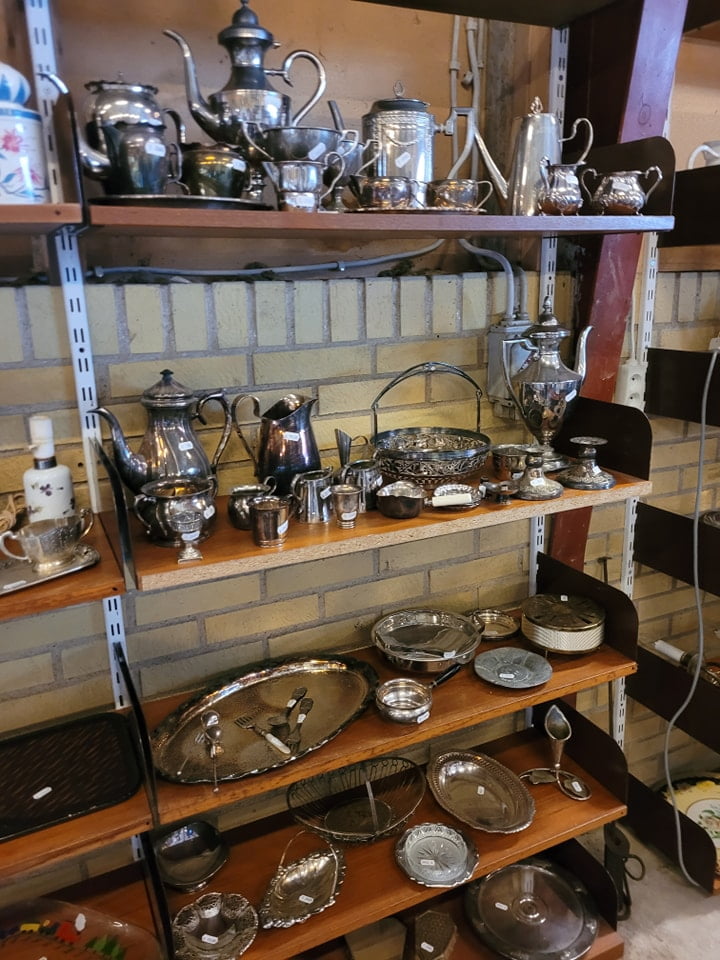 Rydning af dødsbo - Hjem - Kram Dødsbo og Antik - 340446140 622546719269909 4663893449068182507 n 340446140_622546719269909_4663893449068182507_n